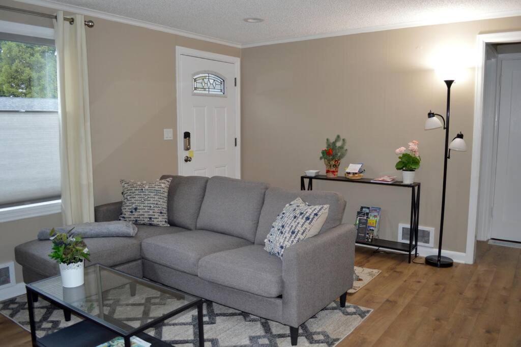 Cozy Crown Hill Carkeek Cottage W/3 Beds, Full Kitchen & Backyard In North 시애틀 외부 사진